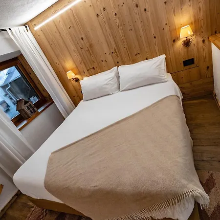 Lo Peyo - Le Four Des Alpes Apartment *