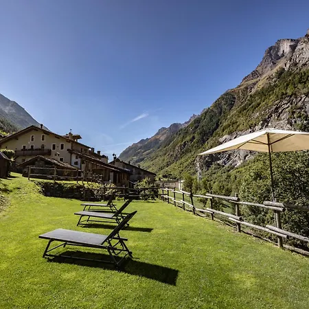 Lo Peyo - Le Four Des Alpes * Rhemes-Saint-Georges